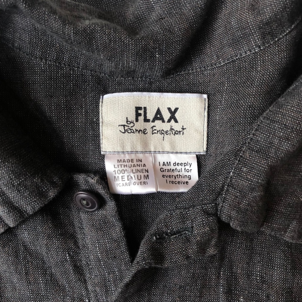 Flax Long Sleeve Button-Down Linen Shirt in Charcoal - Picture 2 of 4